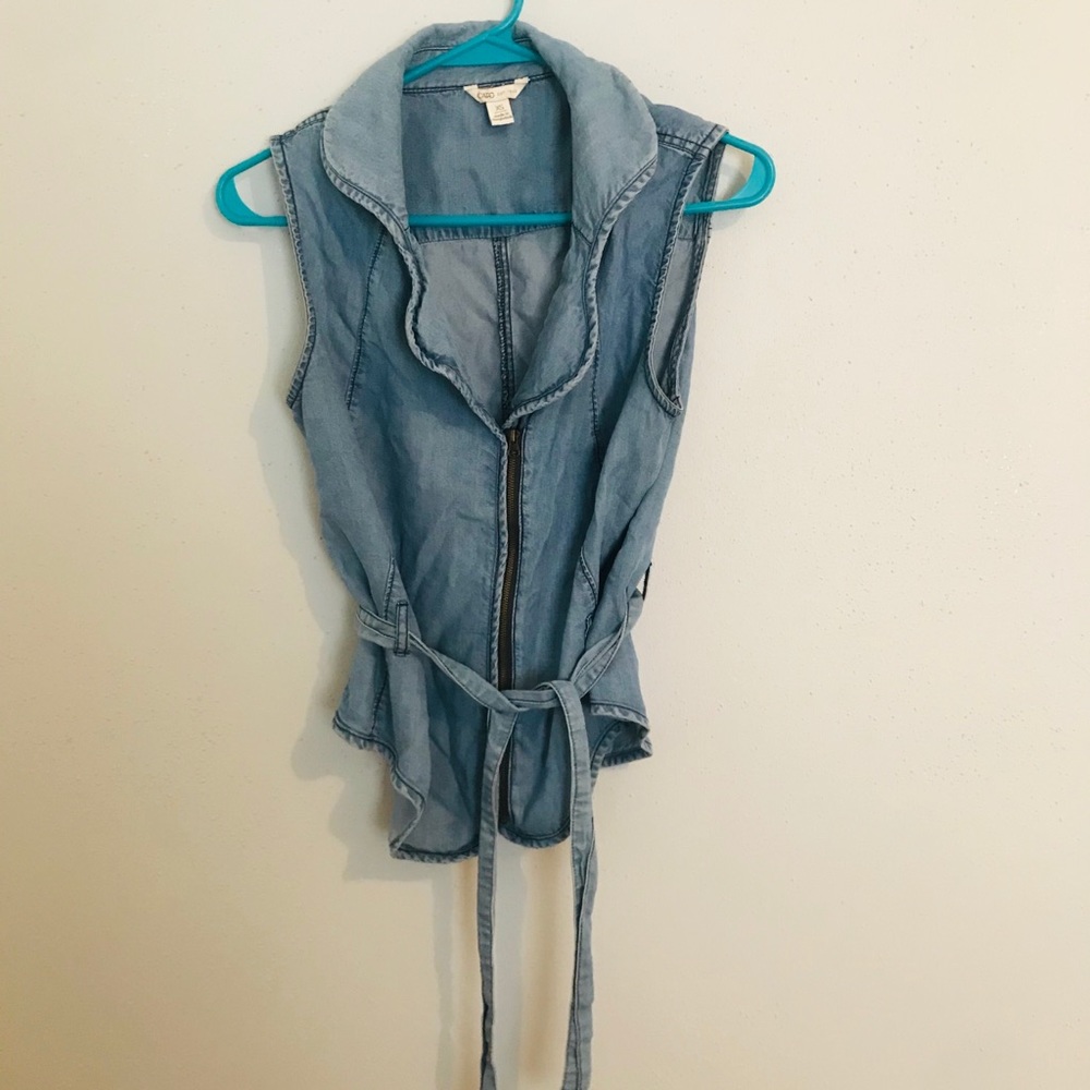 Vintage style denim vest